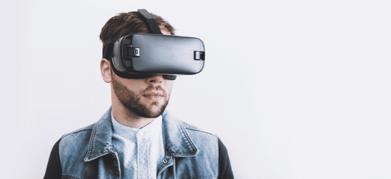 Farmácia do Futuro: óculos de Realidade Virtual (VR)