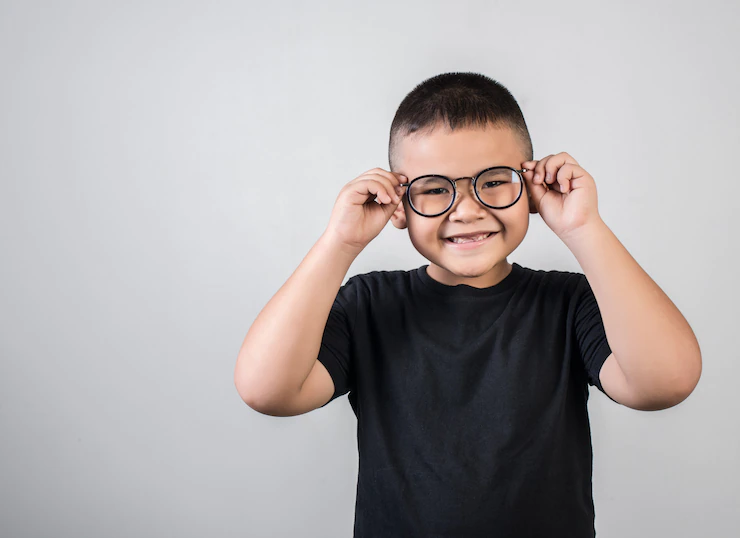 Armação infantil: 10 marcas de armação de óculos de grau para crianças