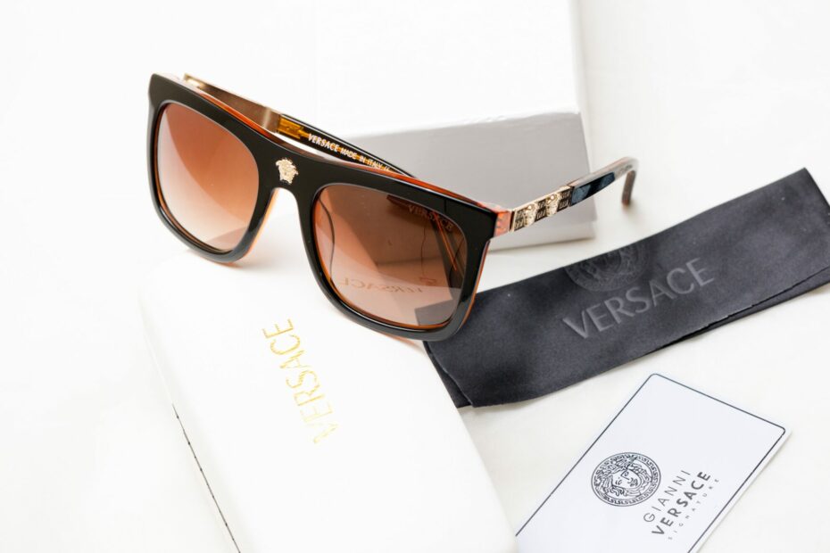 Óculos Versace: modelos de óculos, qualidade e prestígio