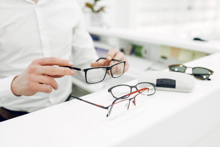 Descubra qual a melhor lente de óculos para miopia e astigmatismo