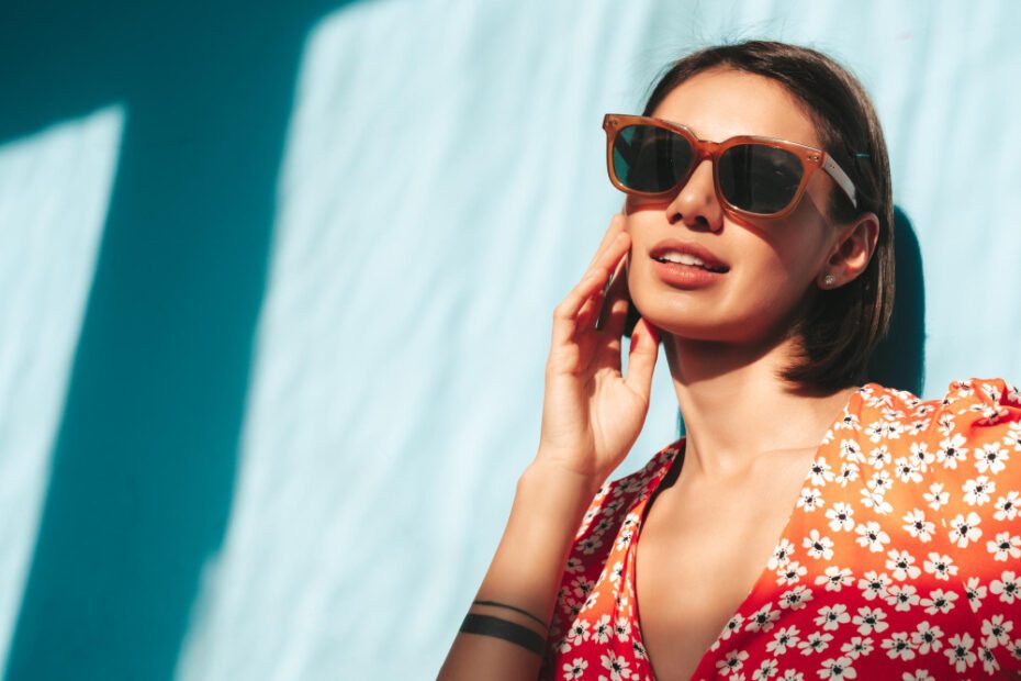 Lente que escurece no sol vale a pena?